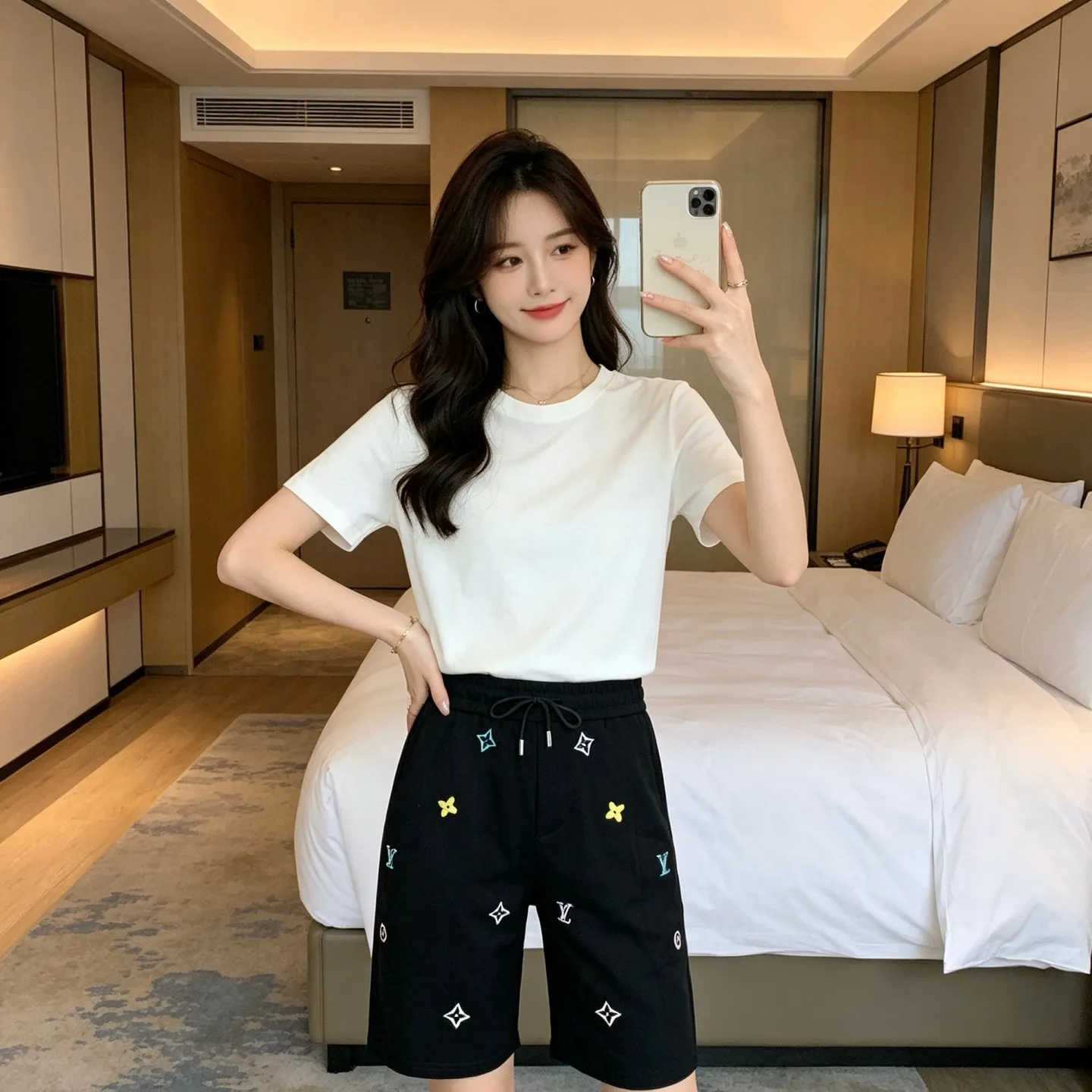 Louis Vuitton/Louis Vuitton 26ss colorful presbyopic embroidered shorts